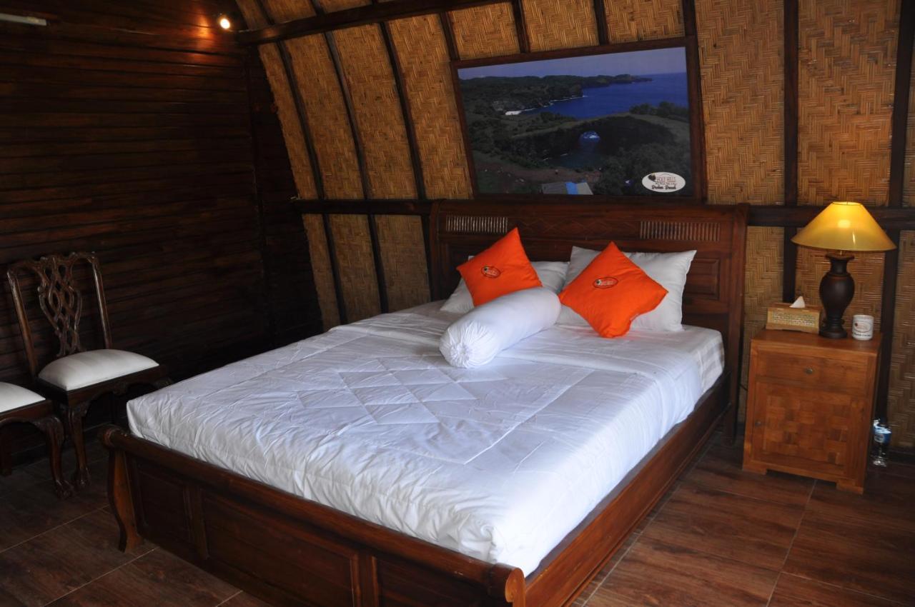 Holy Hills Bungalow Nusa Penida Batumadeg Exterior photo