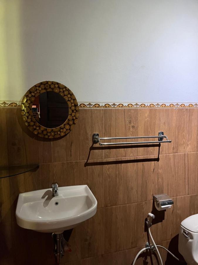Holy Hills Bungalow Nusa Penida Batumadeg Exterior photo