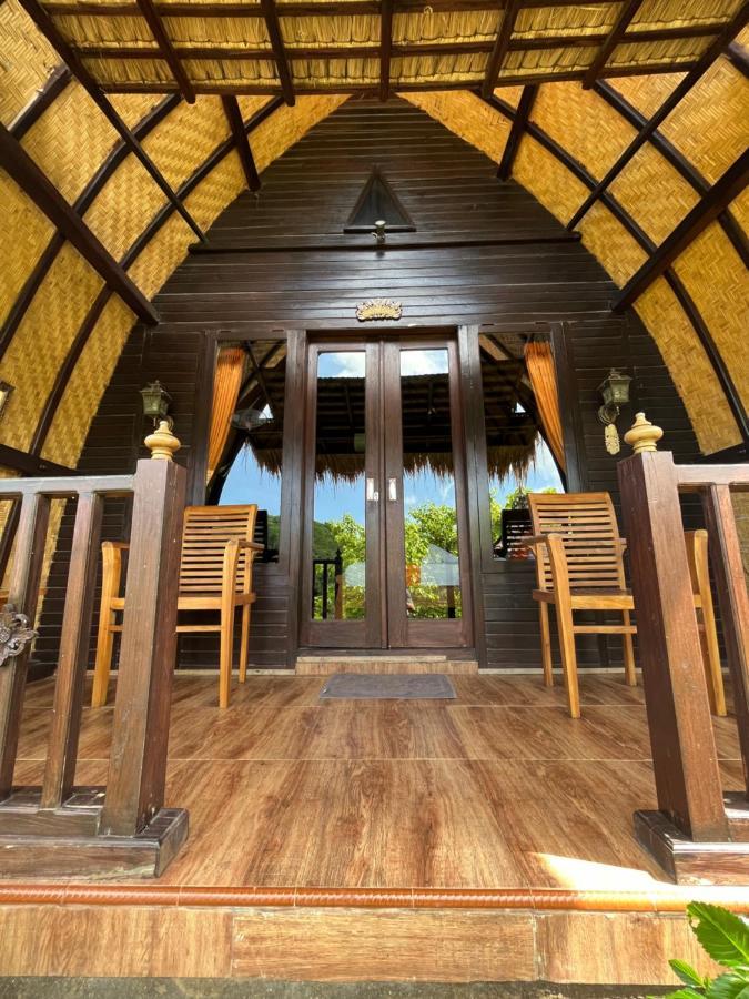 Holy Hills Bungalow Nusa Penida Batumadeg Exterior photo